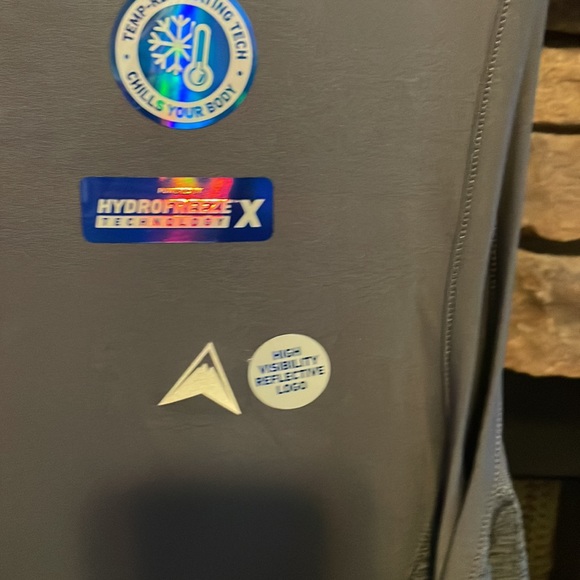 Arctic Cool Hydro Freeze X Technology tank top Arctic Cool tank top - Picture 3 of 7